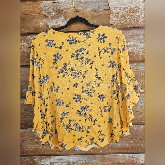 Lauren Conrad Mustard Yellow Floral Crinkle Flutter Ruffle Bell Sleeve Top Tie - Picture 8 of 10